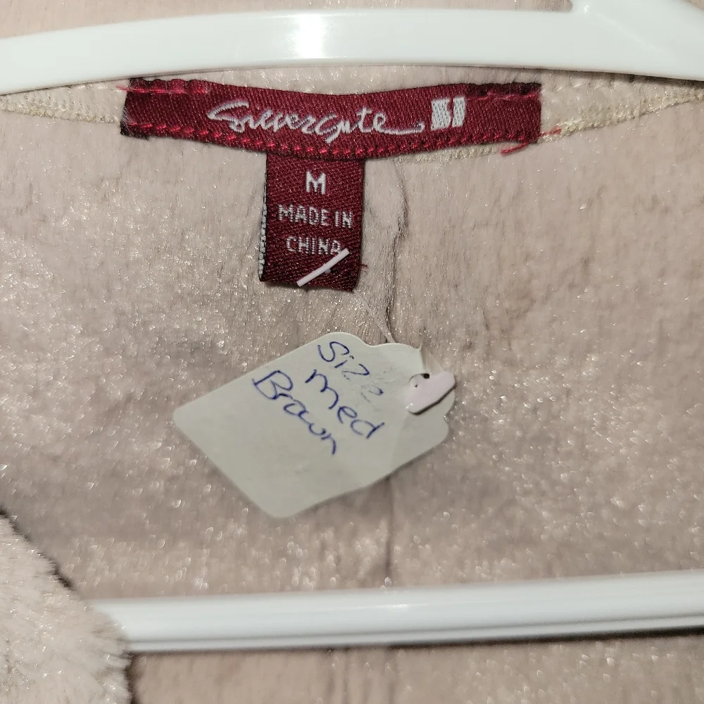 Women's Tan/ Cream Soft  Jackets With Pockets  Zipper Closure - Picture 5 of 10